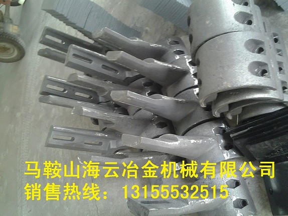 現(xiàn)貨出售三一重工攪拌機(jī)配件、3000左右攪拌臂、3方兩側(cè)襯板